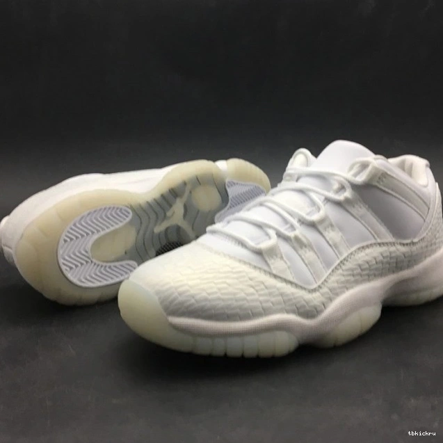 Reps TBkick White Low Frost Jordan Air 11 897331-100 Heiress 0711